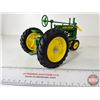 Image 6 : John Deere Model A Tractor (ERTL) (Scale 1:16)