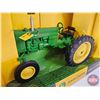 Image 4 : John Deere Model 40 Tractor (ERTL) (Scale 1:16) (Box Measures : 7"H x 9-1/2"W x 6"D)