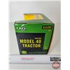 Image 7 : John Deere Model 40 Tractor (ERTL) (Scale 1:16) (Box Measures : 7"H x 9-1/2"W x 6"D)