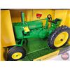 Image 3 : John Deere Styled "G" Tractor (ERTL) (Scale 1:16) (Box Measures : 6"H x 10-1/2'W x 6"D)