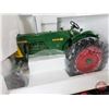 Image 3 : OLIVER Super "88" Tractor (Spec Cast) (Scale 1:16) (Box Measures : 7"H x 10-3/4"W x 7-1/2"D)