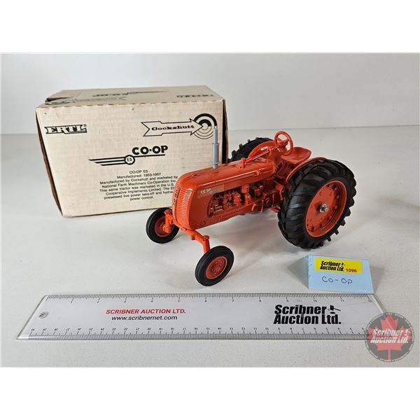 CO-OP E5 Tractor : Farm Toy Museum Commemorative 1988 (ERTL) (Scale 1:16) (Box Measures : 6"H x 9"W 
