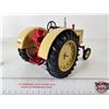 Image 7 : Cockshutt 570 Super Tractor : Farm Toy Museum Commemorative 1987 (ERTL) (Scale 1:16) (Box Measures :