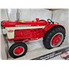 Image 3 : IH 660 Tractor : Collector Edition 2000 (ERTL) (Scale 1:16) (Box Measures : 7"H x 10"W x 6-1/2"D)