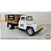 Image 4 : CAT : Caterpillar's 1957 Chevy Stake Truck (ERTL) (Scale 1:25) (Box Measures : 5"H x 7-1/4"W x 4-1/2