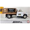 Image 5 : CAT : Caterpillar's 1957 Chevy Stake Truck (ERTL) (Scale 1:25) (Box Measures : 5"H x 7-1/4"W x 4-1/2
