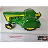 Image 10 : John Deere 620 Orchard Tractor : 1957-1960 : Two-Cylinder Club Expo III 1992 (ERTL) (Scale 1:16) (Bo