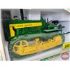 Image 3 : John Deere 430 Crawler : Collector Edition (ERTL) (Scale 1:16) (Box Measures: 6"H x 9"W x 5"D)