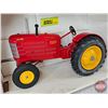 Image 3 : Massey Harris Super 101 Tractor : Collector Edition (Spec Cast) (Scale 1:16) (Box Measures : 6"H x 9