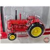 Image 6 : Tractor Combo : (ERTL) - Farmall Super M - Massey Harris 55 (Scale 1:64)
