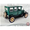 Image 3 : 1926 Fordor c/w COA (The National Motor Museum Mint) (Scale 1:32) (Box Measures : 3-1/2"H x 6-1/2"W 