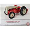 Image 1 : Ford 8N Tractor w/ 2 Bottom Plow (ERTL) (Scale 1:16)