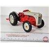 Image 3 : Ford 8N Tractor w/ 2 Bottom Plow (ERTL) (Scale 1:16)