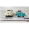Image 10 : Chevrolet Cars (2) : Diecast Metal - Corvette - Fleetline (Scale 1:24)