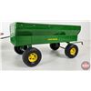 Image 5 : ERTL Combo : (2) Wagons & Lrg Square Bale (Scale 1:16)