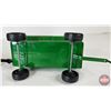 Image 9 : ERTL Combo : (2) Wagons & Lrg Square Bale (Scale 1:16)