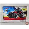 Image 16 : CASE IH Magnum 370 : 2012 Farm Show Edition (ERTL) (Scale 1:32) (Box Measures : 6"H x 10"W x 7"D)