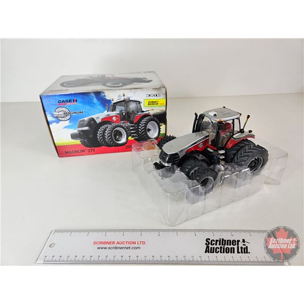 CASE IH Magnum 370 : 2012 Farm Show Edition (ERTL) (Scale 1:32) (Box Measures : 6"H x 10"W x 7"D)