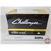 Image 6 : Challenger MT685D Tractor (Universal Hobbies) (Scale 1:32) (Box Measures : 6-1/4"H x 10-1/2"W x 7-1/