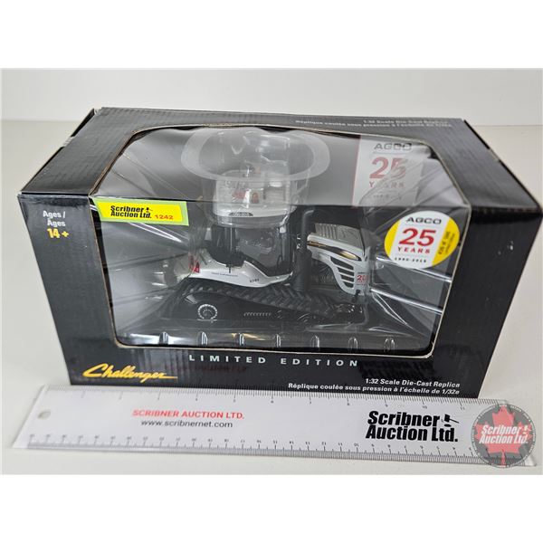 Challenger MT775E Tractor : Limited Edition Ag Co. 25 Years (Universal Hobbies) (Scale 1:32) (Box Me