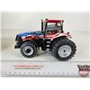 Image 11 : CASE IH Magnum 180 Tractor : 2009 Farm Show Stars & Stripes (ERTL) (Scale 1:32) (Box Measures : 5"H 