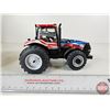 Image 7 : CASE IH Magnum 180 Tractor : 2009 Farm Show Stars & Stripes (ERTL) (Scale 1:32) (Box Measures : 5"H 