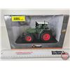 Image 2 : Fendt 820 Vario TMS (Universal Hobbies) (Scale 1:32) (Box Measures : 6"H x 9-1/2"W x 5"D)