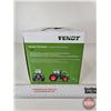 Image 5 : Fendt 516 Vario w/ FEL (Universal Hobbies) (Scale 1:32) (Box Measures : 6-1/2"H x 11"W x 6"D)