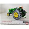 Image 11 : John Deere 4000 Diesel Low Profile : Two-Cylinder Club Limited Edition (ERTL) (Scale 1:16) (Box Meas