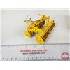 Image 4 : Construction Pioneers : Hydraulic Offset Disk Harrow (First Gear) (Scale 1:25) (Box Measures: 2-3/4"