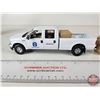 Image 12 : New Holland Ford F-250 Parts and Service Truck (First Gear) (Scale 1:34) (Box Measures: 4-3/4"H x 9"