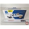 Image 16 : New Holland Ford F-250 Parts and Service Truck (First Gear) (Scale 1:34) (Box Measures: 4-3/4"H x 9"