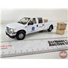Image 3 : New Holland Ford F-250 Parts and Service Truck (First Gear) (Scale 1:34) (Box Measures: 4-3/4"H x 9"