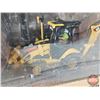Image 3 : CAT 420E Backhoe Loader (Diecast Masters) (Scale 1:50) (Box Measures : 4-3/4"H x 8-1/4"W x 4-3/4"D)