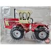 Image 2 : International 4366 : 2006 National Farm Toy Show (ERTL) (Scale 1:32) (Box Measures : 6"H x 9-1/2"W x