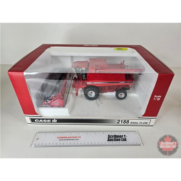 CASE IH 2188 Axial-Flow Combine (Universal Hobbies) (Scale 1:32) (Box Measures : 7-1/2"H x 16-1/4"W 