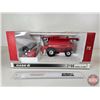 Image 2 : CASE IH 2188 Axial-Flow Combine (Universal Hobbies) (Scale 1:32) (Box Measures : 7-1/2"H x 16-1/4"W 