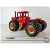 Image 10 : Versatile 825 Tractor (Scale Models) (Scale 1:16)