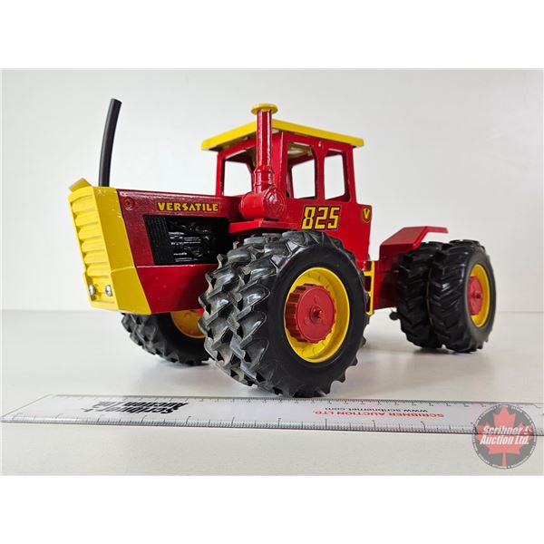 Versatile 825 Tractor (Scale Models) (Scale 1:16)