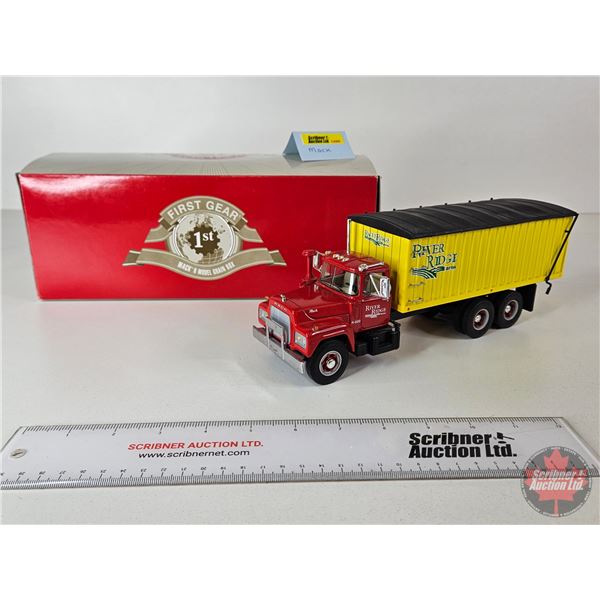 Mack R Model Grain Truck (First Gear) (Scale 1:34) (Box Measures : 5-1/2"H x 12"W x 4-1/2"D)