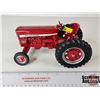 Image 13 : Farmall 544 Tractor (ERTL) (Scale 1:16)