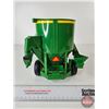 Image 7 : John Deere Mix Mill (ERTL) (Scale 1:16)