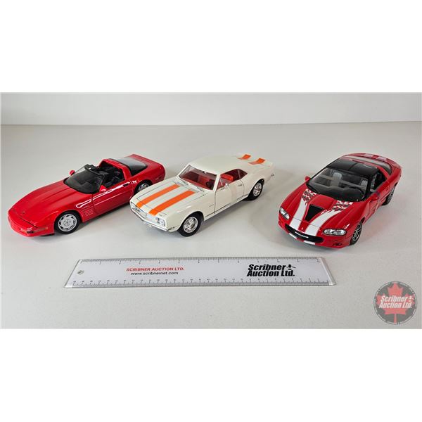 Chevrolet Cars (3) : Diecast Metal - Camaro's (2) - Corvette (1) (Scale 1:18)