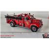 Image 5 : 1956 MACK B-95 Pumper : Models of Yesteryear (Matchbox) (Scale 1:43) (Box Measures : 4-3/4"H x 12"W 