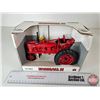 Image 1 : Farmall H Tractor (ERTL) (Scale 1:16) (Box Measures : 6-1/4"H x 9"W x 5-1/4"D)