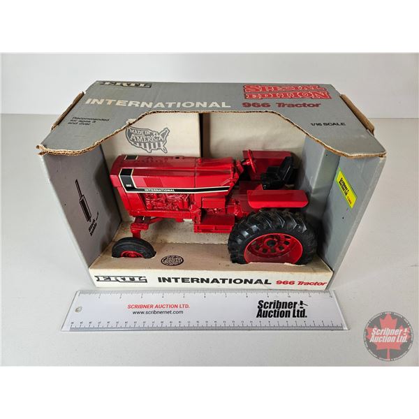 International 966 Tractor : Special Edition February 1991 (ERTL) (Scale 1:16) (Box Measures : 7-3/4"