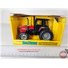 Image 2 : CASE International 2294 MFD Tractor : Big Farm Tractor : Farm Country (ERTL) (Scale 1:16) (Box Measu