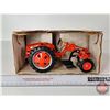 Image 2 : Allis-Chalmers G Tractor: 1948 (Scale Models) (Scale 1:16) (Box Measures : 4"H x 8-1/2"W x 4-1/2"D)