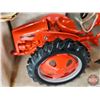 Image 4 : Allis-Chalmers G Tractor: 1948 (Scale Models) (Scale 1:16) (Box Measures : 4"H x 8-1/2"W x 4-1/2"D)