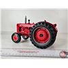 Image 9 : International Standard Diesel I-D9 : 1993 Farm Show (ERTL) (Scale 1:16) (Box Measures : 6-1/4"H x 9-